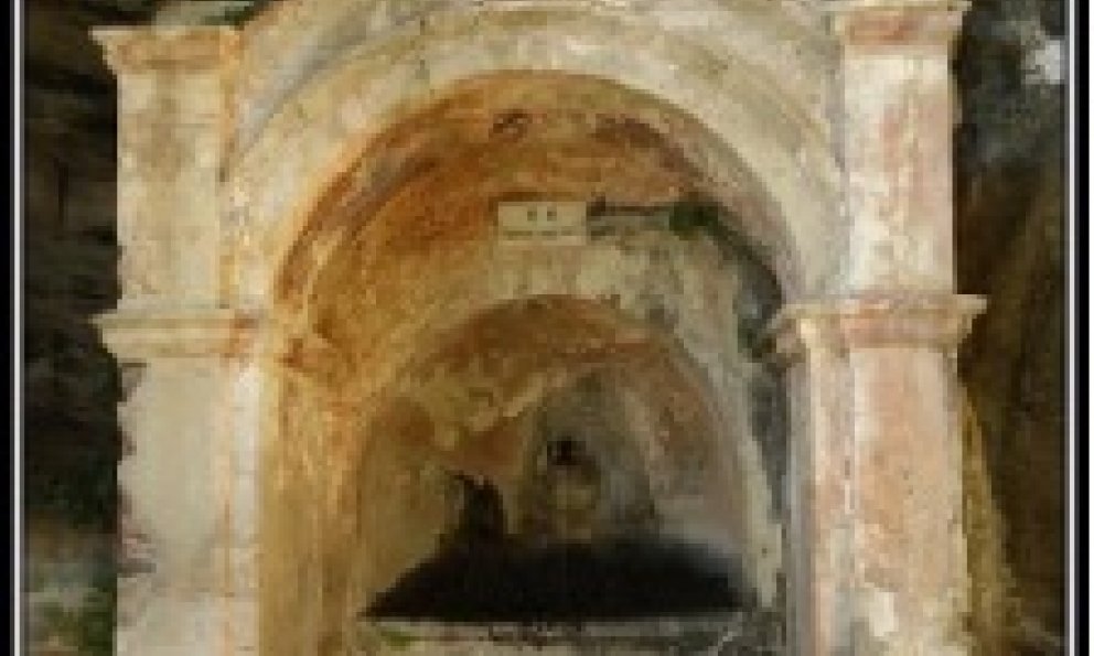 Centuri la fontaine de Cannelle
