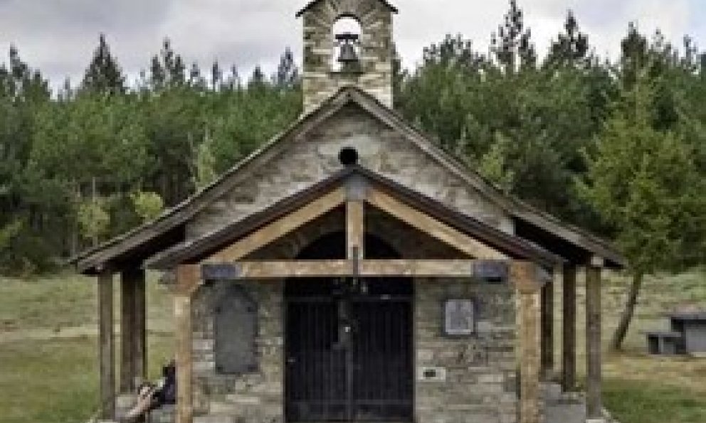 Hermitage Saint-Jacques Cruz de Ferro