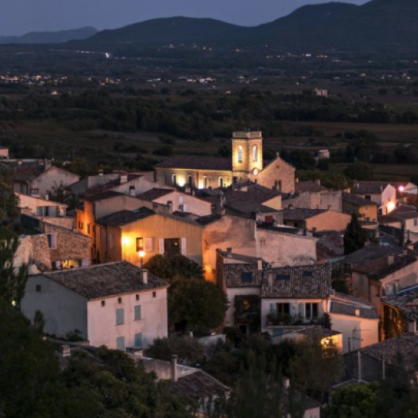 Puyloubier le village