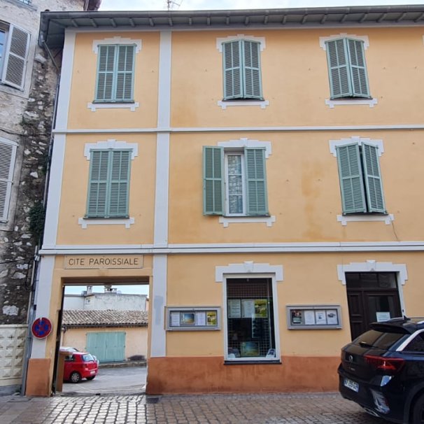 Permanence  de Vence - Batiment Extérieur - Cite Paroissiale