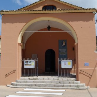 Chapelle Saint-CLaude (Aspremont) avec plaque jacquaire