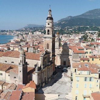 06500 MENTON Basilique Saint-Michel Archange Vue Ville