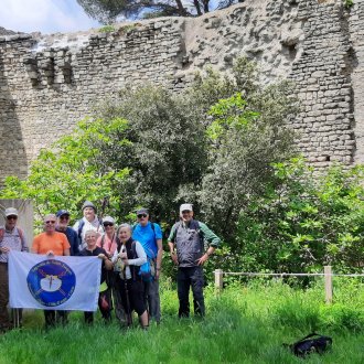 Après la pause méridienne, au château du Beaucet.