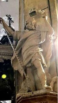 Statue St Jacques 1 Aix